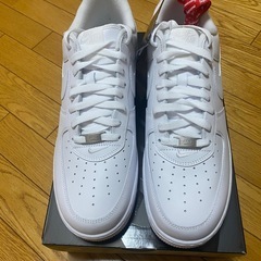 新品Supreme × Nike Air Force 1 Low "White"30cmの画像