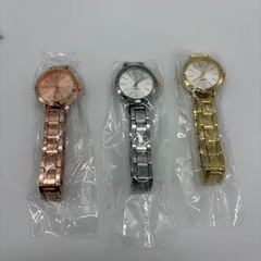 アクセサリー　ブレスレット　時計の画像