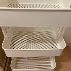 IKEA RÅSHULT（ロースフルト）　ワゴンの画像