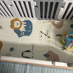 ベビーサークルの画像