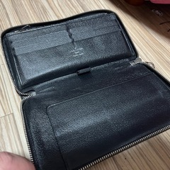 ルイヴィトンダミエグラフィットジッピーオーガナイザー
の画像