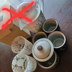 食器セットの画像