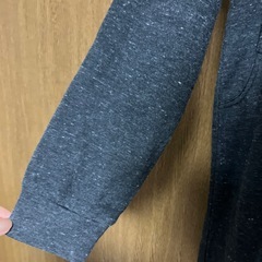 授乳　パーカーワンピースの画像