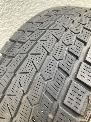 ヨコハマ アイスガードスタッドレス225/70R16 中古