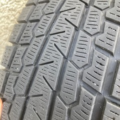 ヨコハマ アイスガードスタッドレス225/70R16 中古の画像