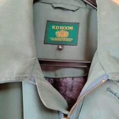 【古着】KD ROOM ブルゾン　薄い深緑　Ｌ　中古　送料が高いので取りにこれる方限定の画像