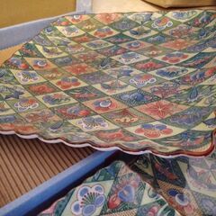 和食器プレート　陶器大皿セット（小皿付き）の画像