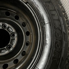 {11/14までのご投稿とさせてください}ハイエース, 純正タイヤ, スタッドレス, の画像