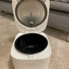 【ニトリ】マイコン炊飯ジャー(5.5合 EP2S02 ホワイト)の画像