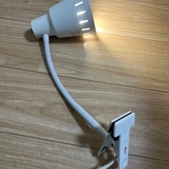 デスクライトの画像