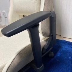 レーシングスタイル ゲーミングチェア ベージュの画像