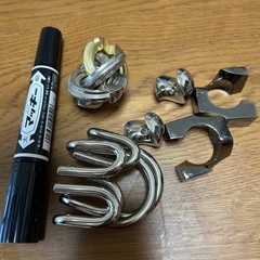 けん玉、知恵の輪の画像