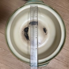 大きな土鍋の画像