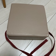 子供　キッズ　高さ調整クッション　3段階調整の画像