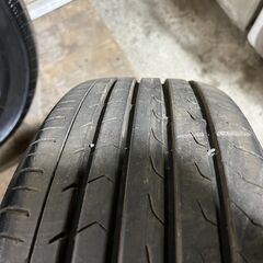  売り切り 215 65 R16 BluRarth RV サマータイヤ 夏タイヤ 7部山 ヨコハマ ブルーアース 2023年製造 　2226の画像