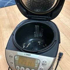 炊飯器の画像