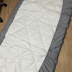 シングル敷布団　カバー付き　超美品の画像