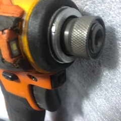 ③マキタ18vインパクトドライバTD172D中古品、オリジナルハウジング、本体のみの画像