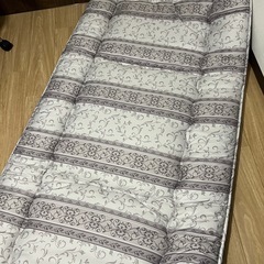 取引中　シングル敷布団　超美品の画像