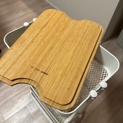 IKEA RÅSKOG（ロースコグ） ワゴン 白の画像