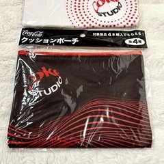 貴重品✨コカ・コーラ Coca-Cola クッションポーチ 非売品 2個セットの画像