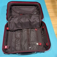 スーツケースの画像