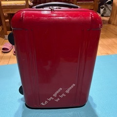 スーツケースの画像