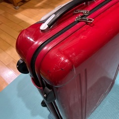 スーツケースの画像