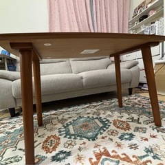 カフェ　テーブル リビング　テーブルの画像