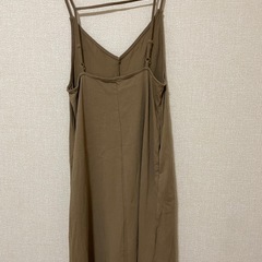 【AZUL】カーキキャミワンピースsの画像