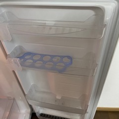 DAEWOO 冷凍冷蔵庫　ホワイト　DR-T23BW 稼動品の画像