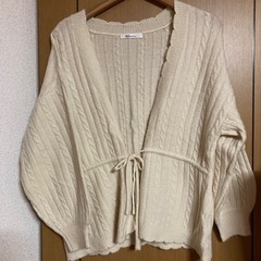 滑らかカーディガンの画像