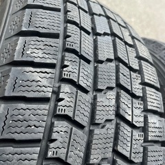 バリ溝！スタッドレス グッドイヤー ナビ7 195/65R15 タイヤのみ 4本の画像