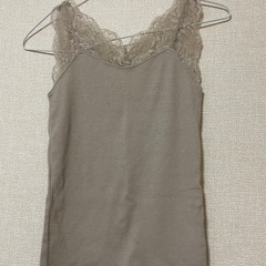 【どれでも一着300円】の画像