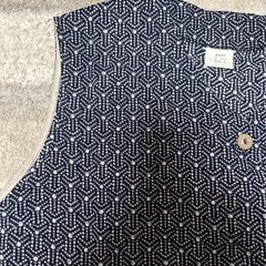 ①着物生地ベスト？   総柄　前開き　薄手　練習着　舞台衣装、リメイク　羽織　生地の画像