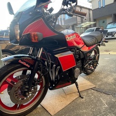 gpz400fフルカウル
の画像