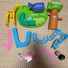 アンパンマン  コロロンどうぶつパークの画像