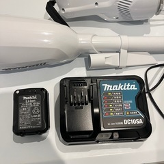 Makita スティッククリーナー CL108FD セットの画像