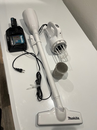 Makita スティッククリーナー CL108FD セット