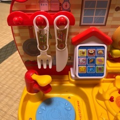 【まとめて購入のみ無料】ジャンク品タッチでおしゃべりスマートアンパンマンキッチンの画像