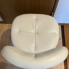 ニトリ ワークチェア リクライニングチェア　回転チェア　椅子　シャオ ホワイトの画像