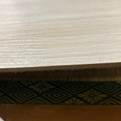 ウッドカーペット（マスク付き）の画像