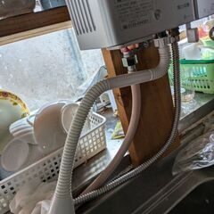 ガス湯沸かし器の画像