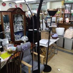 超お買い得　極上美品　高級　ハンガーラック　物干し竿　ハンガー　ラック　帽子　コート　洗濯機 ハンガーの画像