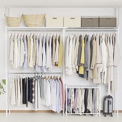 美品！壁収納　突っ張り　ハンガーラック　クローゼット　伸縮の画像