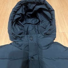 美品 H&M ダウンジャケット ブラックの画像