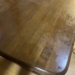 食卓テーブルの画像