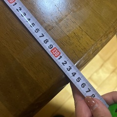 食卓テーブルの画像