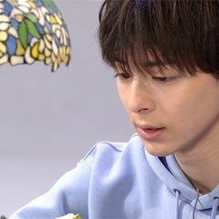 一度着用 パーカー Lサイズの画像