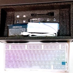 ゲーミングキーボード  の画像